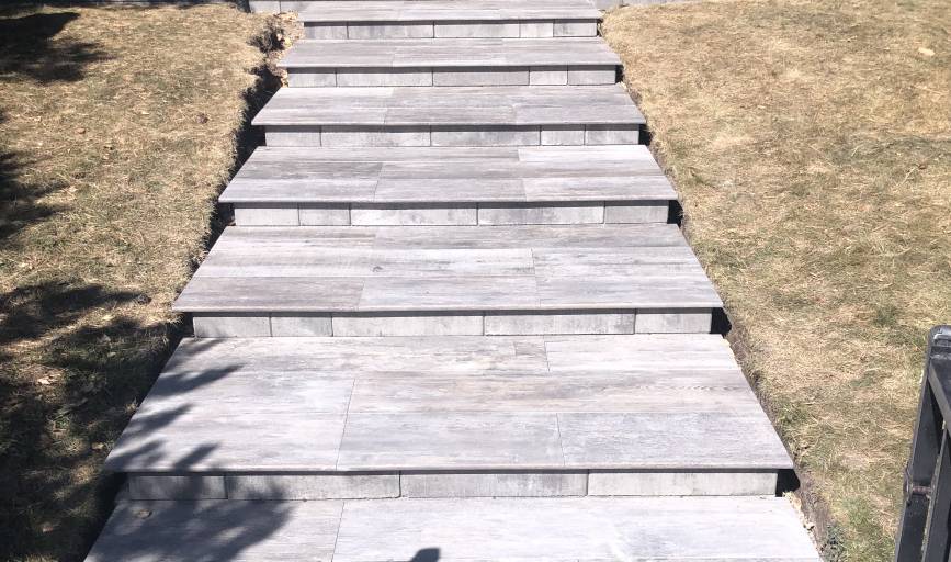 M T Z PAVERS LLC